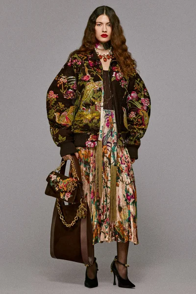 Look 17